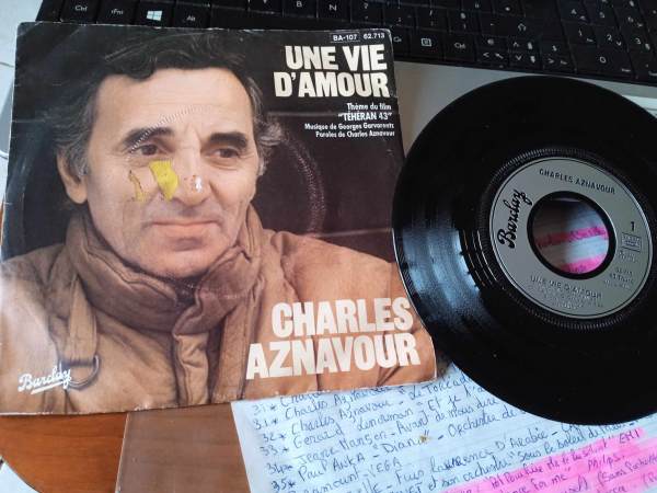45t " charles aznavour "