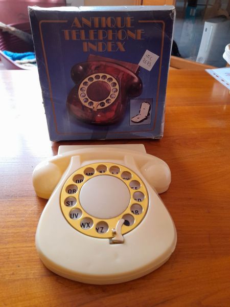 Ancien mini répertoire téléphonique vintage