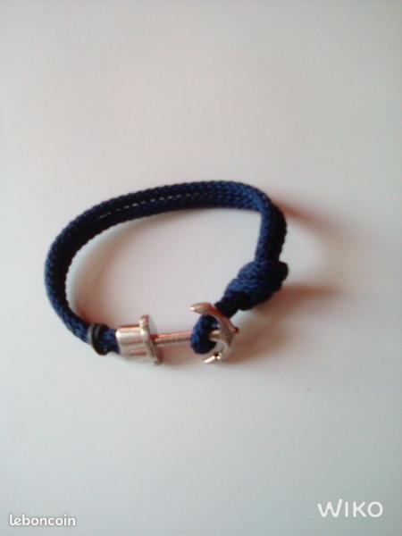 Bracelet homme ou femme petit poignet cordon bleu