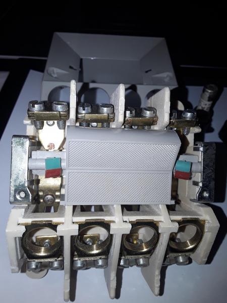 Vente Interrupteur combine pac legrand 3p+n  32a  380v