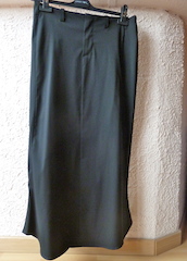 Jupe noire longue, marque ikks, très bonne qualité
