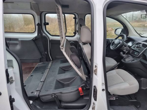 Renault kangoo 2018 double cabine utilitaire 1.5dc pas cher