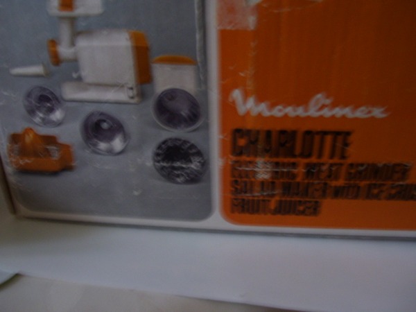 Vente Robot charlotte moulinex vintage avec hachoir râpe