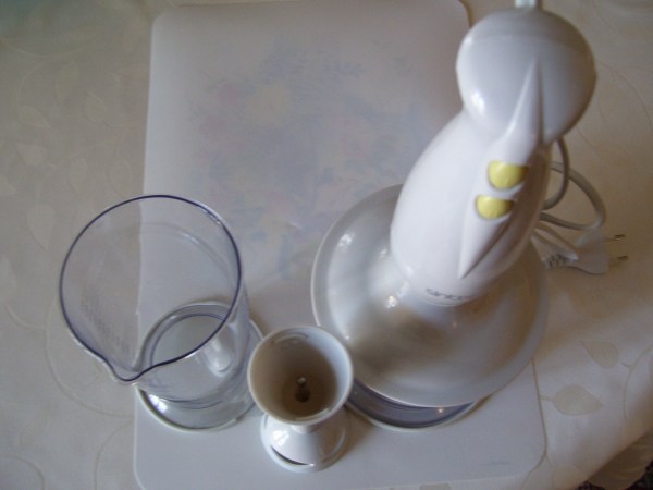 Vente Robot mixeur avec vase gradué et bol pour mouliner