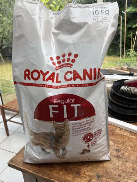 Sac neuf 10kg croquettes chat royal canin