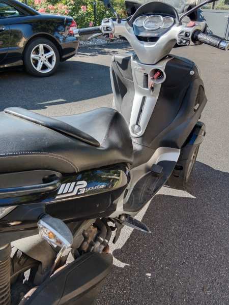 Scooter 3 roues piaggio mp3