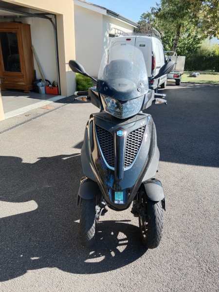 Annonce Scooter 3 roues piaggio mp3
