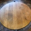 Table de salon ronde en chêne massif pas cher