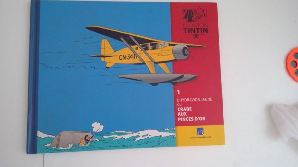 Tintin l'hydravion jaune du crabe aux princes d'or
