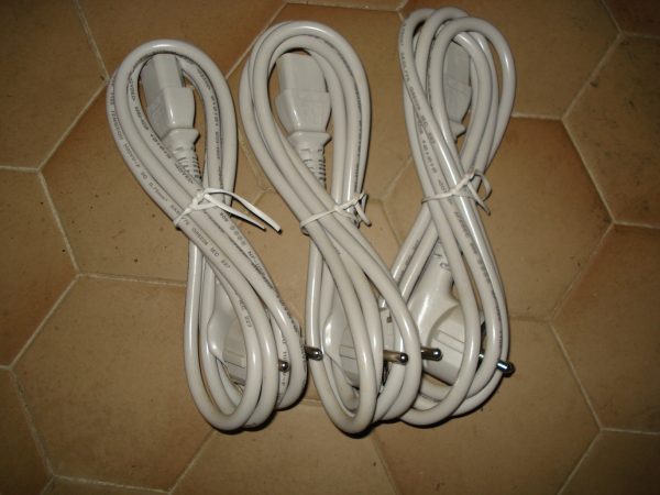 Câbles 230v pas cher
