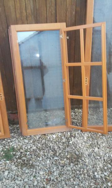 Annonce 9 fenetres bois double vitrage et petits bois amo