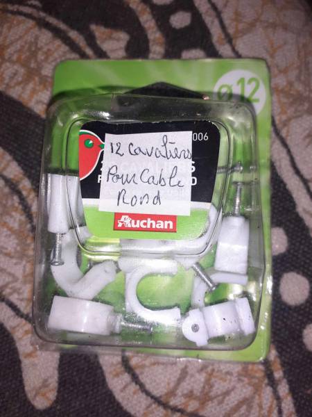 12 cavaliers pour cable rond  diamètre 12 mm