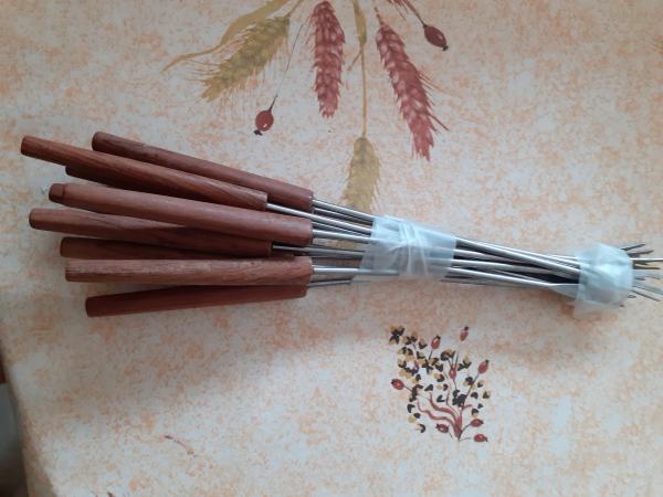 12 pic &agrave; fondu 23,5 cm