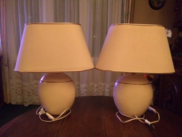 2 lampes de chevet