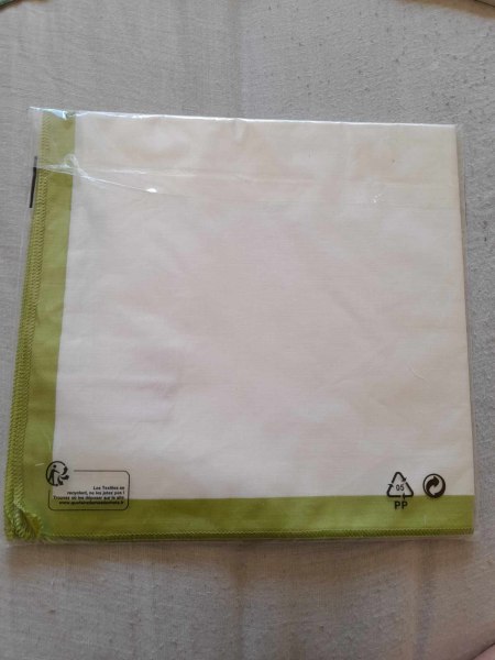 Vente 2 serviettes de table salade des iles