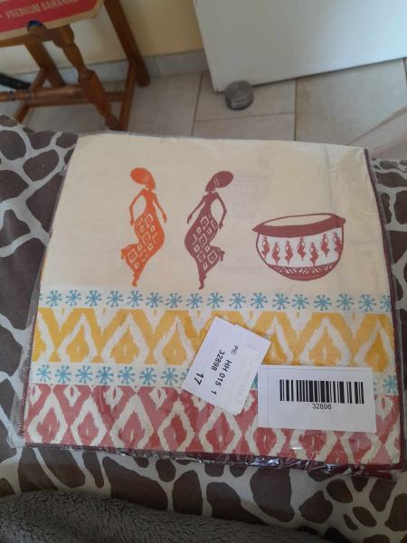 Vente 2 serviettes de table thème africain - françoise s