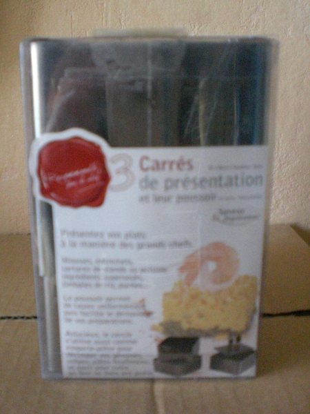 Vente 3 cercles ou carre de presentation neuf