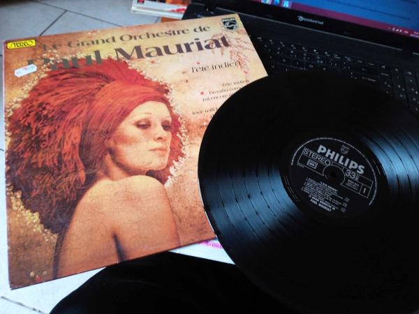 33t " paul mauriat "