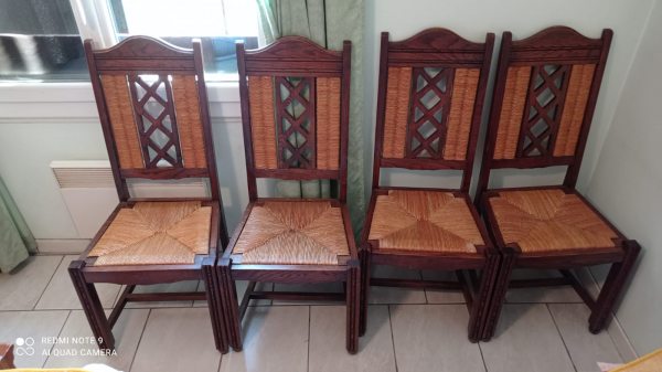 4 chaises paillées en chêne massif- style basques