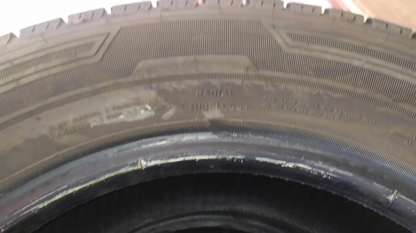 4 pneus neufs good year 215/65 r16c 106/104 h pas cher