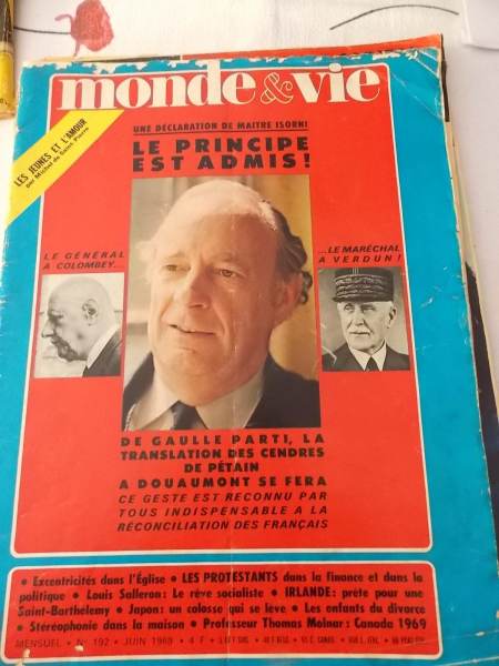 Annonce 4 revues le monde et la vie