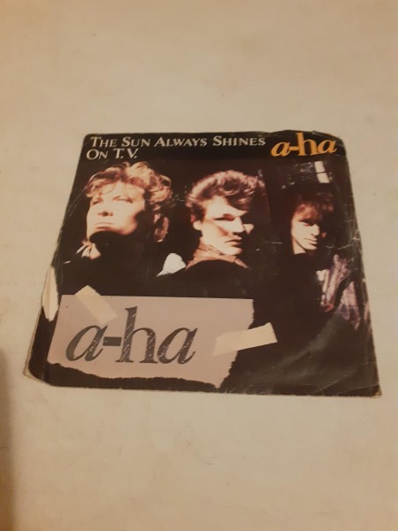 45 t a-ha "the sun always shines"