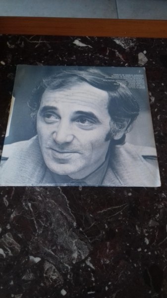 Vente 45 t charles asnavour  "me voila seul"