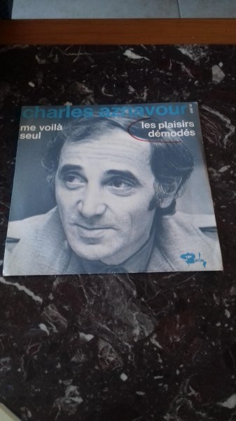 45 t charles asnavour  "me voila seul"