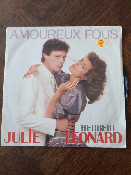 45 t "julie herbert l&eacute;onard"