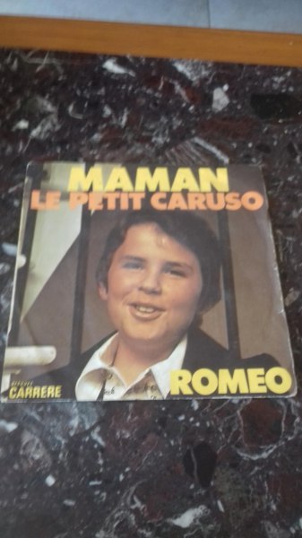 45 t le petit caruso "maman"