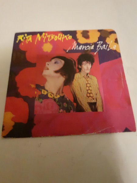 45 t  "rita mitsouko"