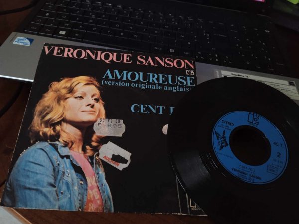Vente 45t " véronique sanson "