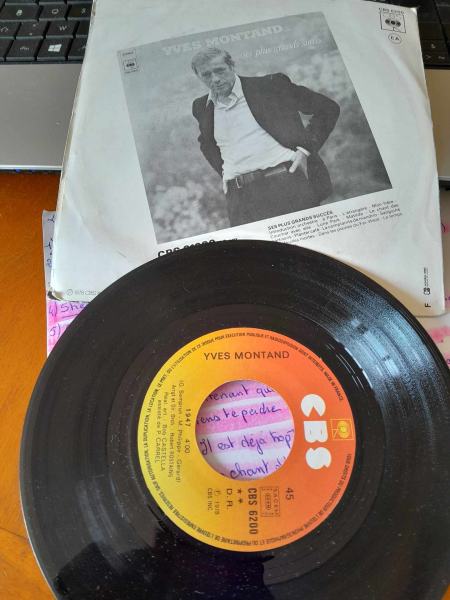 Vente 45t " yves montand "