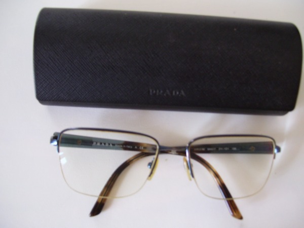 Vente 5 paires de lunettes avec étui   produit original