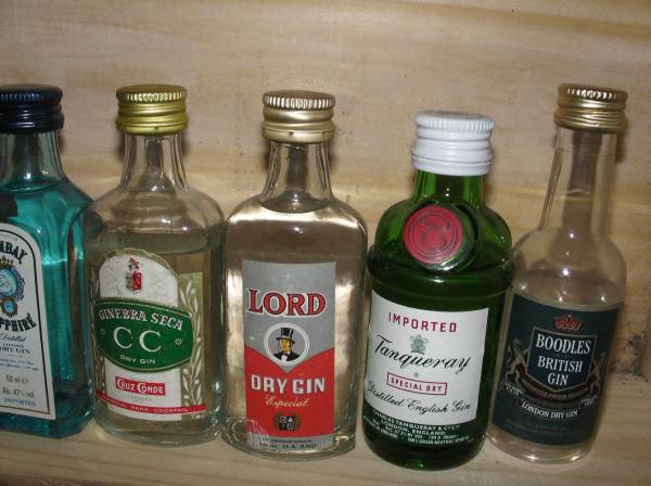 Vente 7 mignonnettes de gin