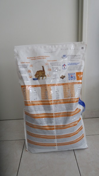 Vente 9 kgs croquettes pour chat urinary c/d hill's