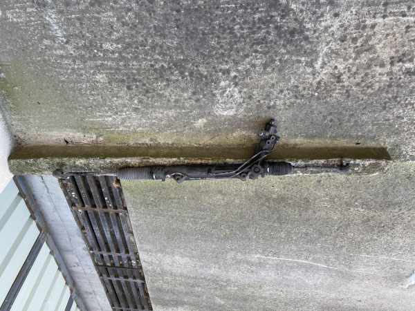 Vente A vendre quelques pieces auto de bmw x5 de 2002