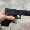 Airsoft glock 17 4,55mm(iron bb's) 3j co2 blowback pas cher