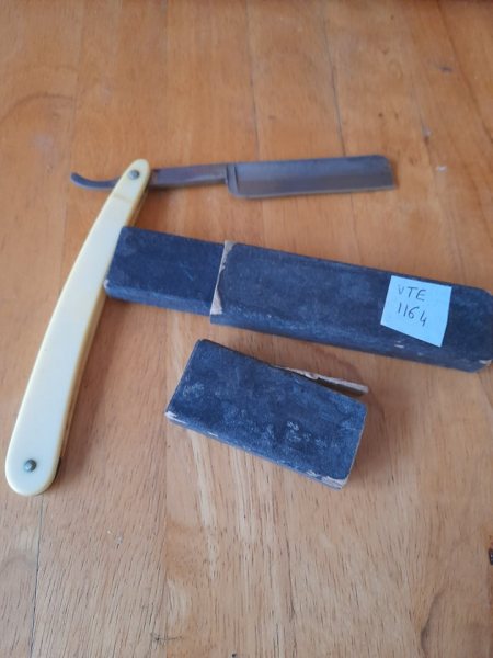 Ancien coupe choux blue steel