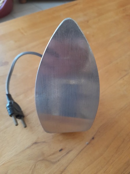 Vente Ancien fer a repasser