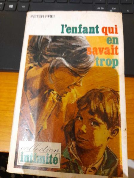 Ancien livre l' enfant qui en savait trop