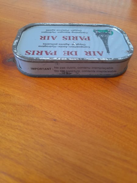 Vente Ancienne boite en m&eacute;tal " air de paris - gadluco