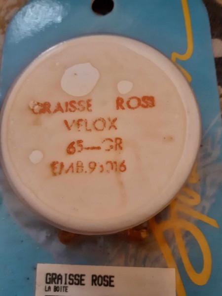 Vente Ancienne boite en m&eacute;tal graisse rose velox