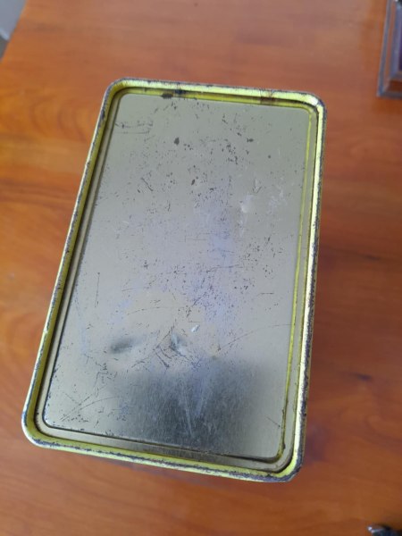 Ancienne boite en m&eacute;tal publicitaire banania pas cher