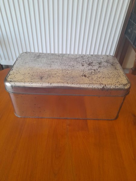 Vente Ancienne boite m&eacute;tal  &agrave; rafraichir