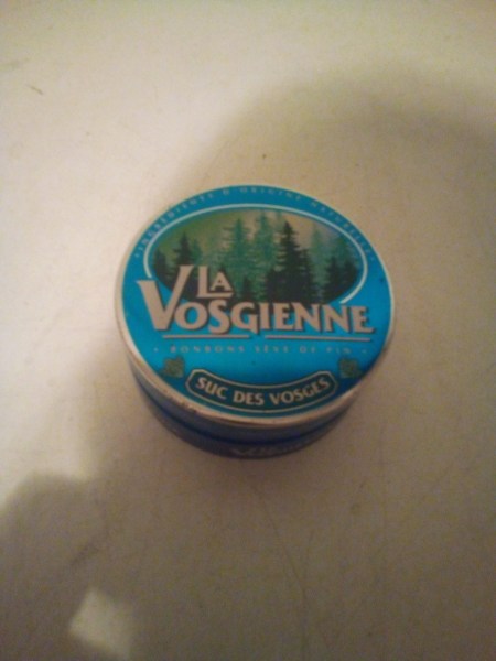 Ancienne boite m&eacute;tal "bonbon la vosgienne"