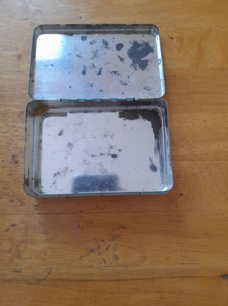 Vente Ancienne boite m&eacute;tal "pastille mont dore cure"