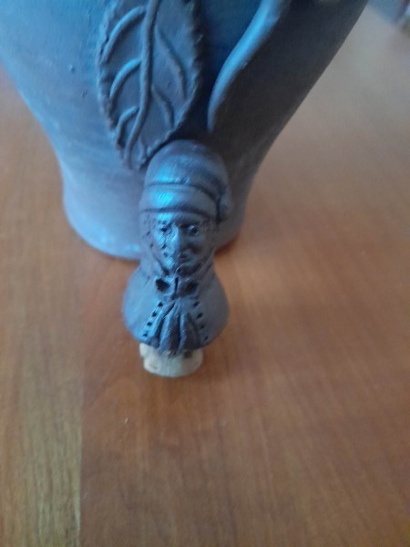 Annonce Ancienne bouteille vide en gr&egrave;s calvados morin