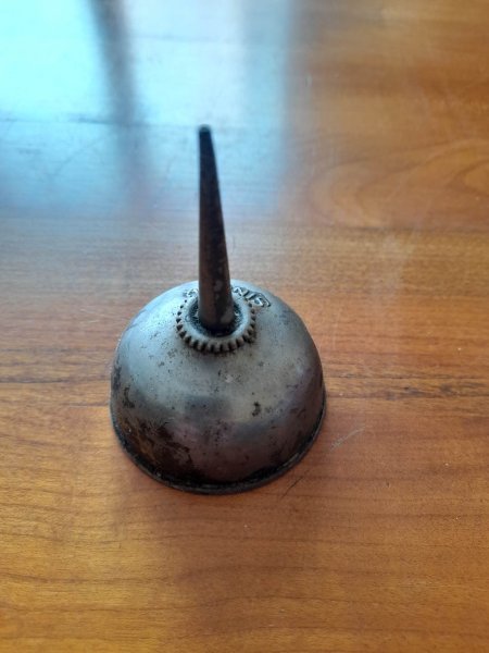 Vente Ancienne burette d 'huile singer