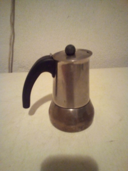 Ancienne cafeti&egrave;re &agrave; main